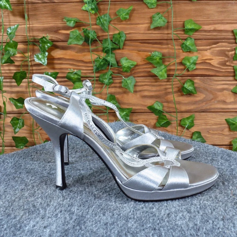 Touch of Nina Gelossi2 Women Heel Sz 9 Special‎ Occasion Silver Satin Rhinestone